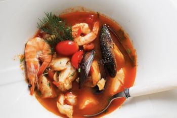 Суп с морепродуктами (196)