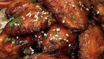 Куриные крылышки жареные с чесноком (73)