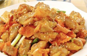 Свинина с овощами и кунжутом (106)