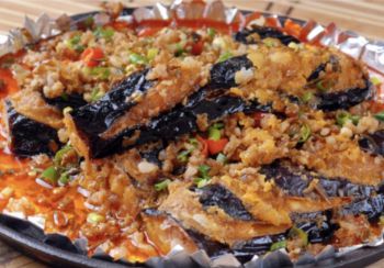 Баклажан с мясом и морепродуктами (118)