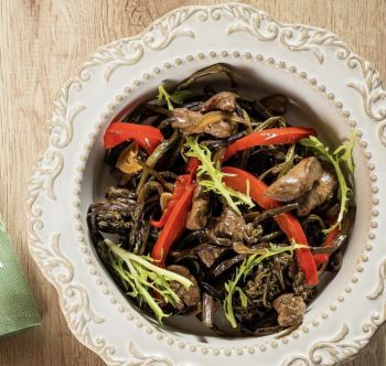 Папоротник с косулей