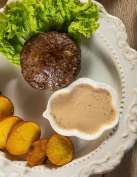 Бифштекс с сыром моцарелла