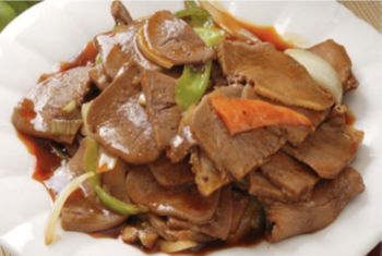 Язык с овощами в соевом соусе (110)