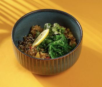 Рис с овощами и чукой