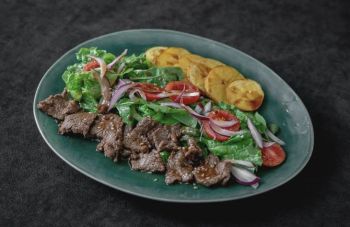 Салат Сингапур