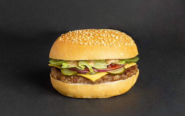 Бифбургер с сыром